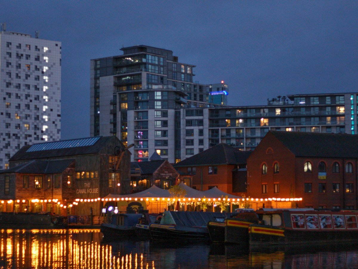 SEO consultant in Birmingham - Brindleyplace canal and skyline